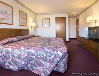 Super 8 By Wyndham Grants Quarto foto